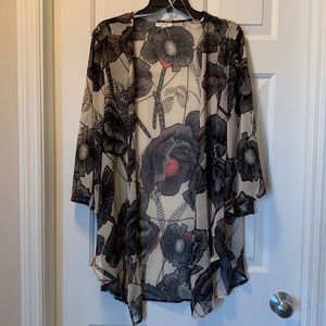 Beautiful, Women’s Floral Kimono